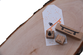 Cats on Appletrees - houten stempel - Minna the Chick & Skateboard & Little Confetti