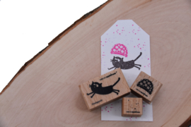 Cats on Appletrees - houten stempel - Friedegunde the Cat & Bathing Cap & Little Confetti