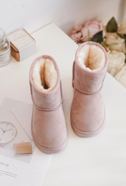 Furry boots old rose