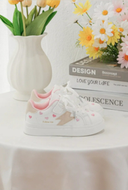 Emagine | Hearts sneakers