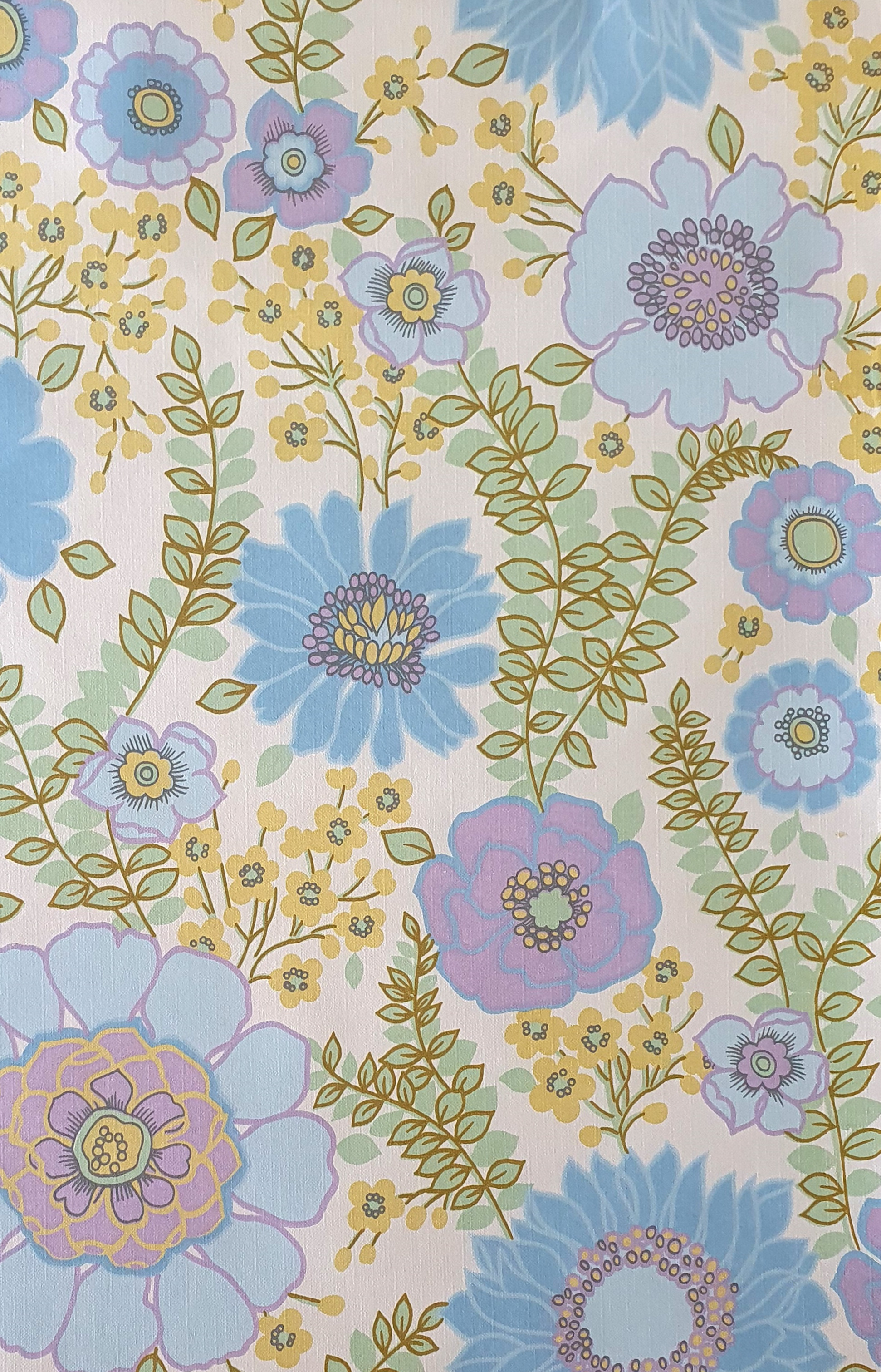 Vrolijk seventies bloemenbehang