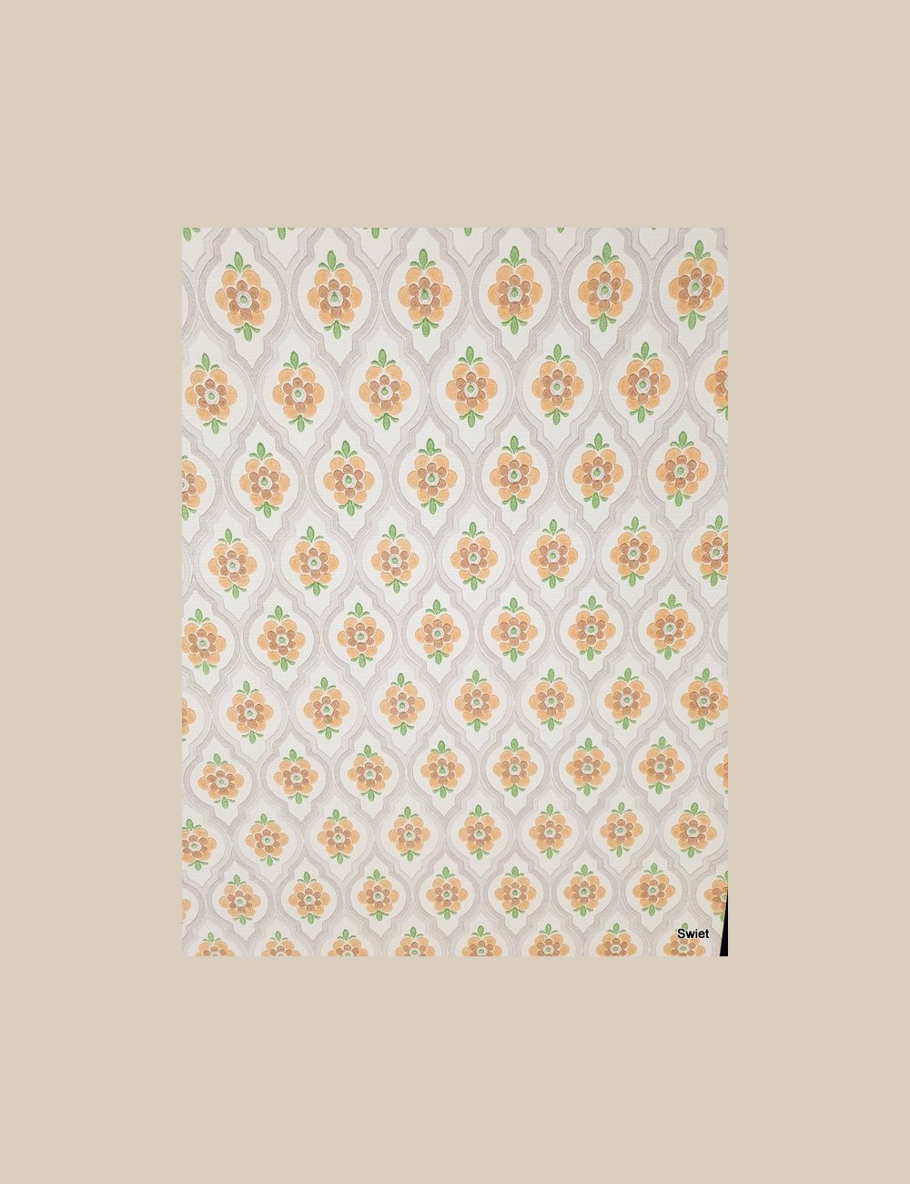 Bloemig vintage behang