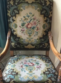 Antieke ridderstoel fauteuil