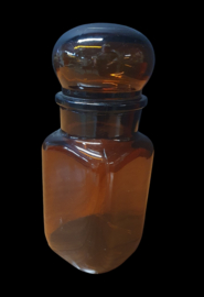 Vintage bruine glazen pot