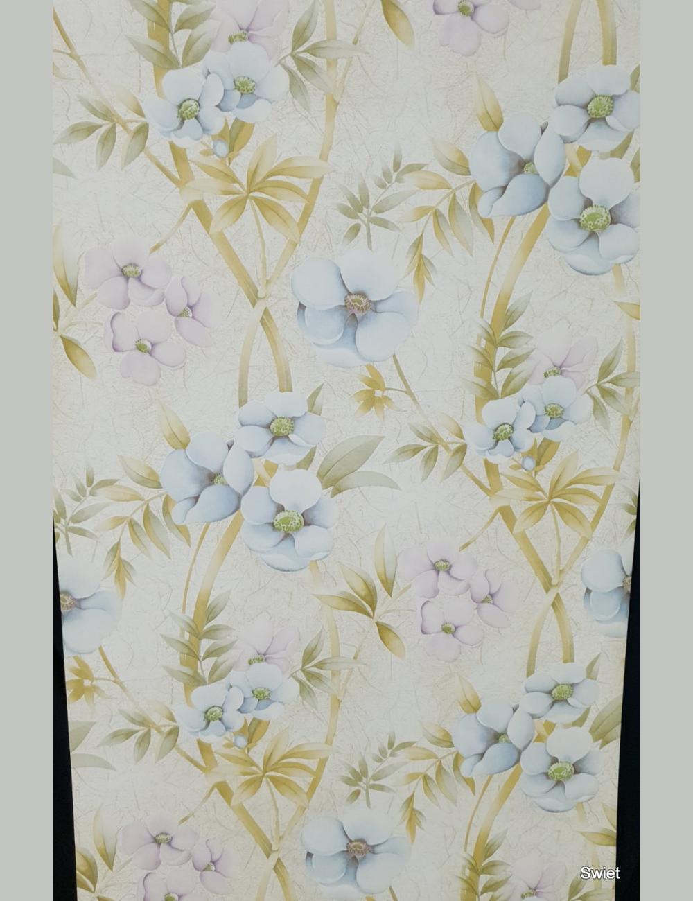 Zachtblauwe bloemenprint