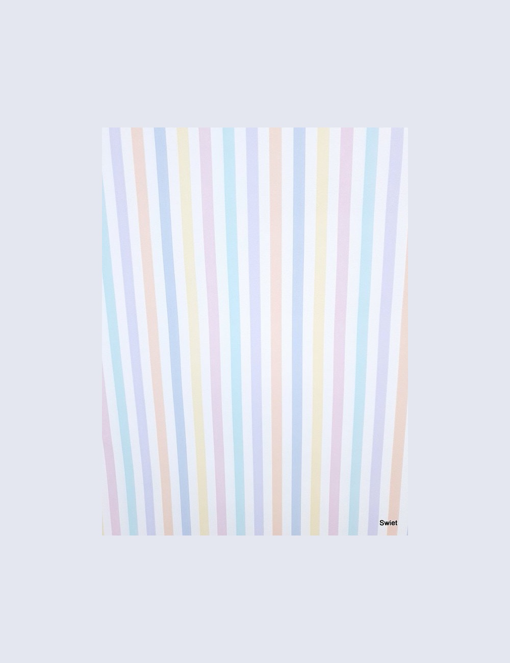 Zoet pastel streepjes behang