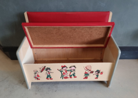 Vintage kinderbankje
