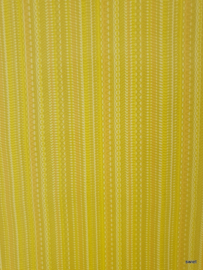 Geel behang met streepjes