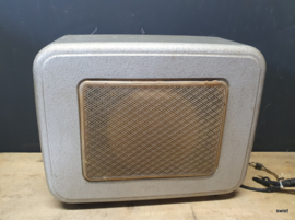 Vintage speaker voor de radio distributie