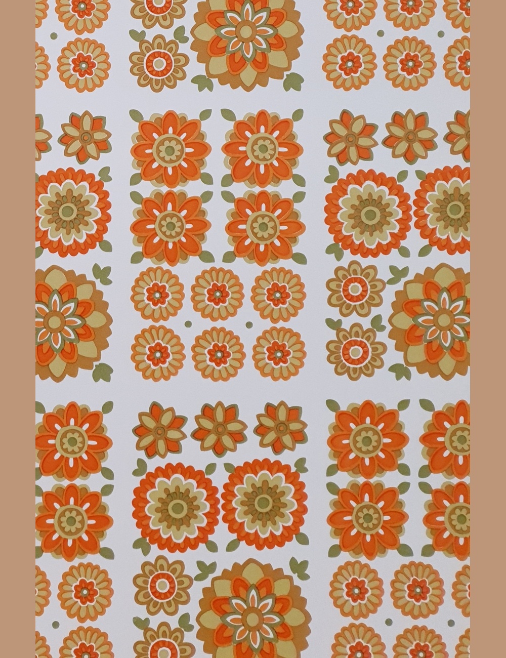 Seventies oranje behangpapier