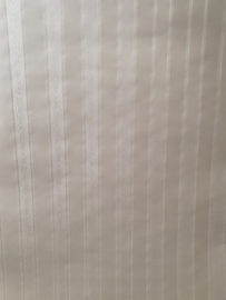 Beige moiree behang