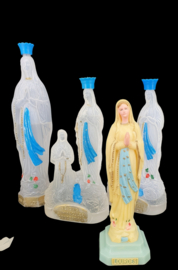 Kavel Lourdes wijwaterflessen