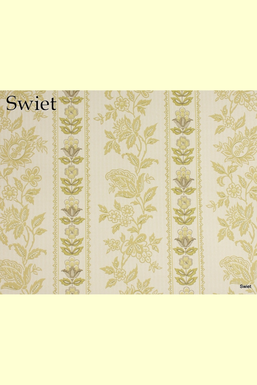 Zachtgroene bloemenprint