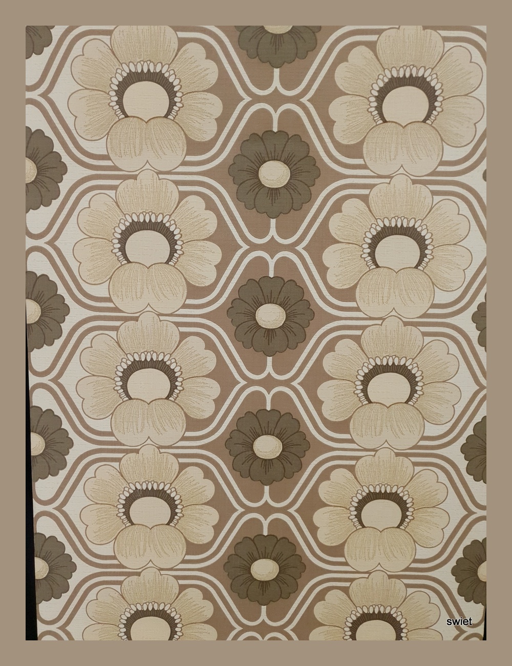 Groovy vintage behang