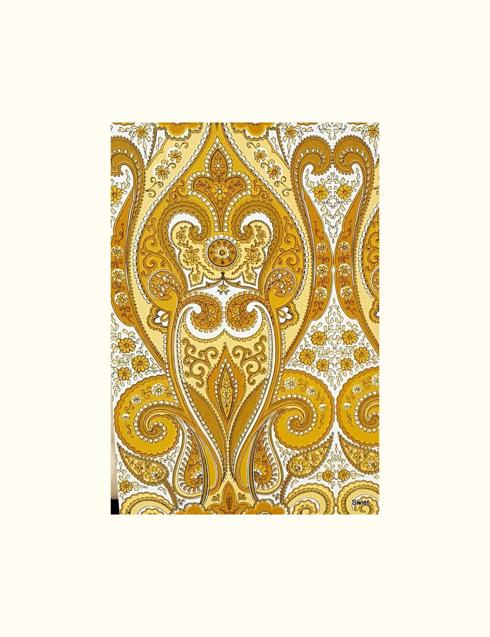 Okergoud paisley behang