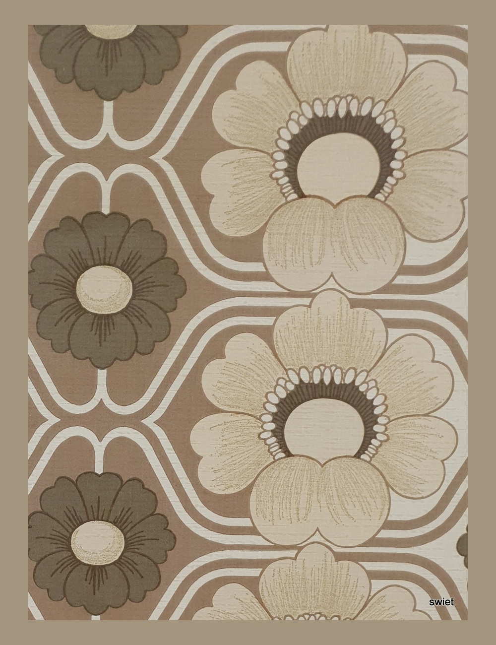 Groovy vintage behang