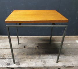 Vintage mini bijzettafeltje