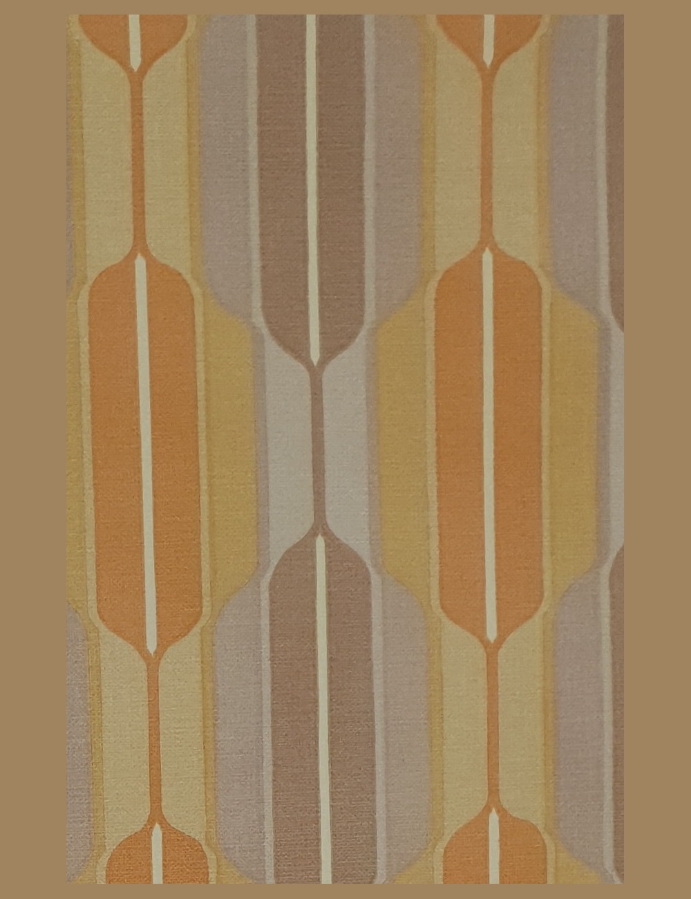 Groovy spage age behang
