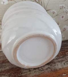 Jaren 70 witte overpot