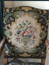 Antieke ridderstoel fauteuil