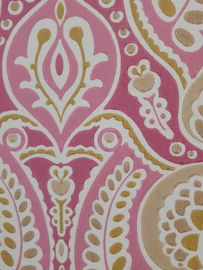 Barok behangpapier in roze
