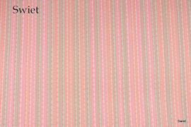 Roze streepjes behang