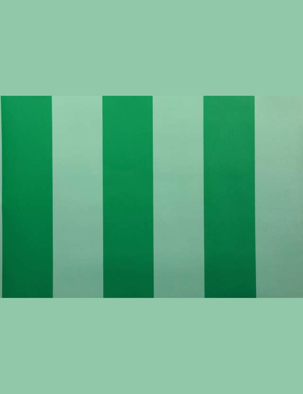 Groen streepjesbehang