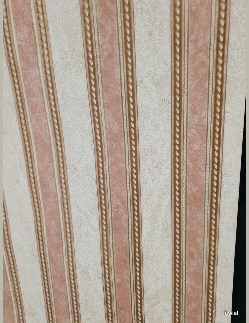 Oud roze gestreept