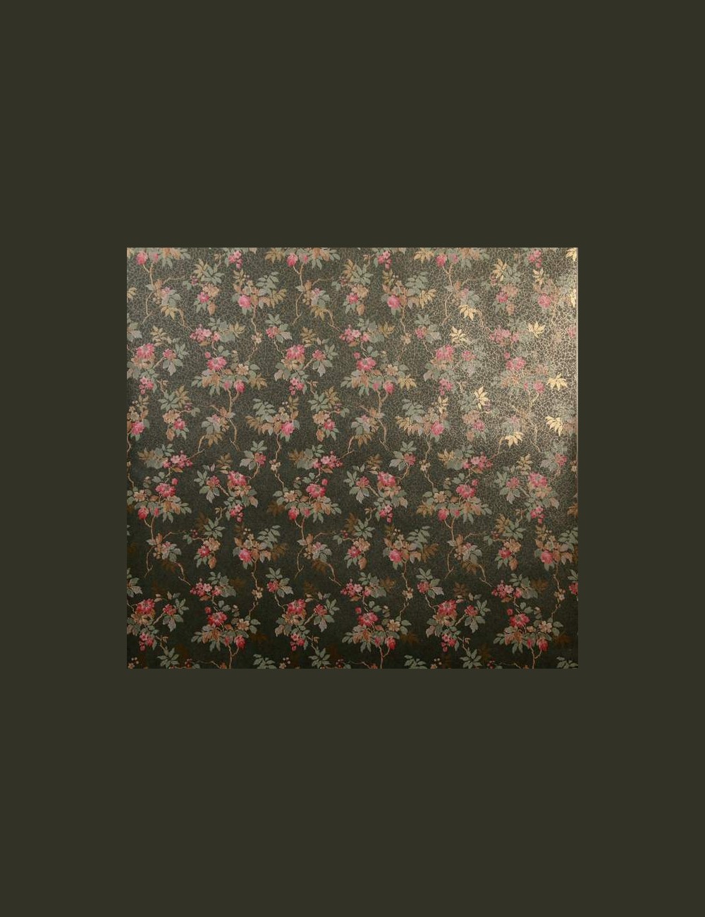 Bloemenbehang met goud