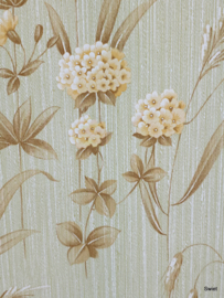 Subtiel bloemen behang