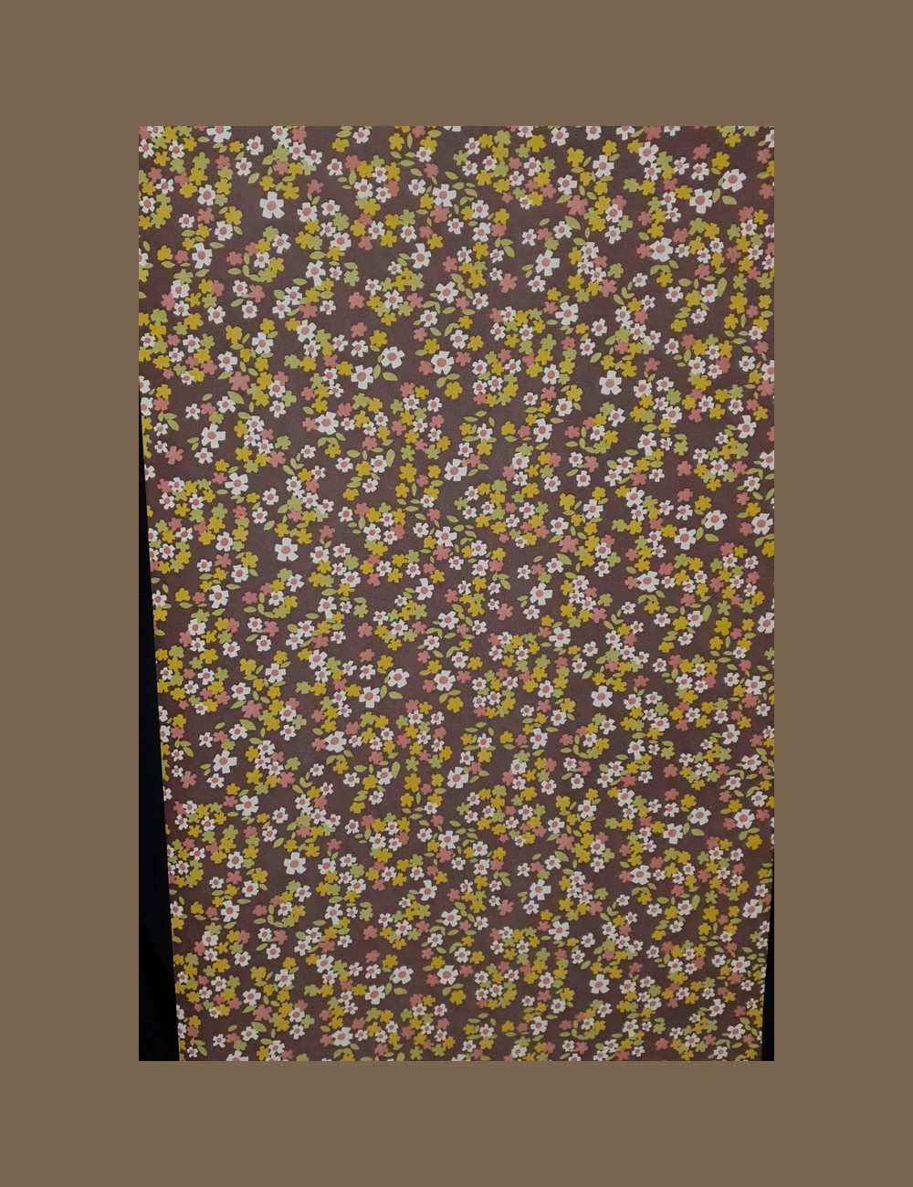 Seventies bloemetjes behangpapier