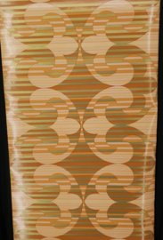 Groovy spage age behang