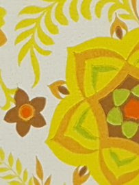 Groovy seventies bloemen behang