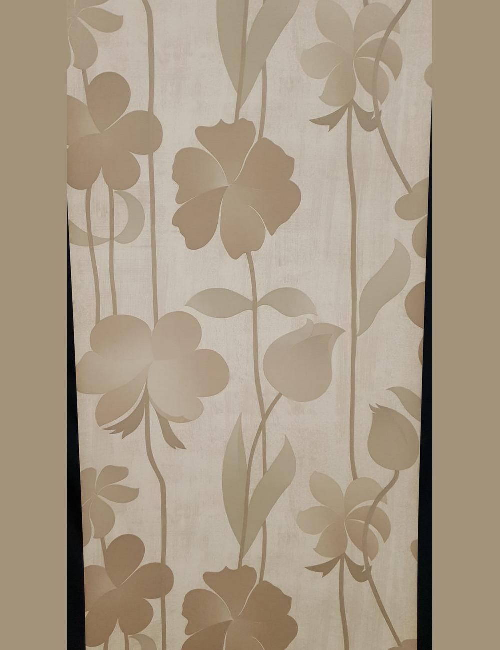 Groots bloemen behang