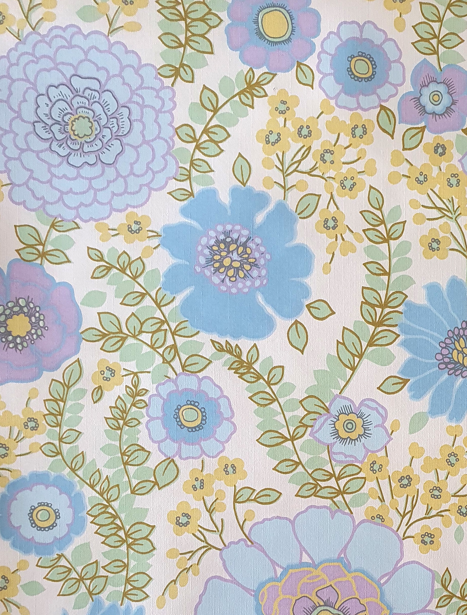 Vrolijk seventies bloemenbehang