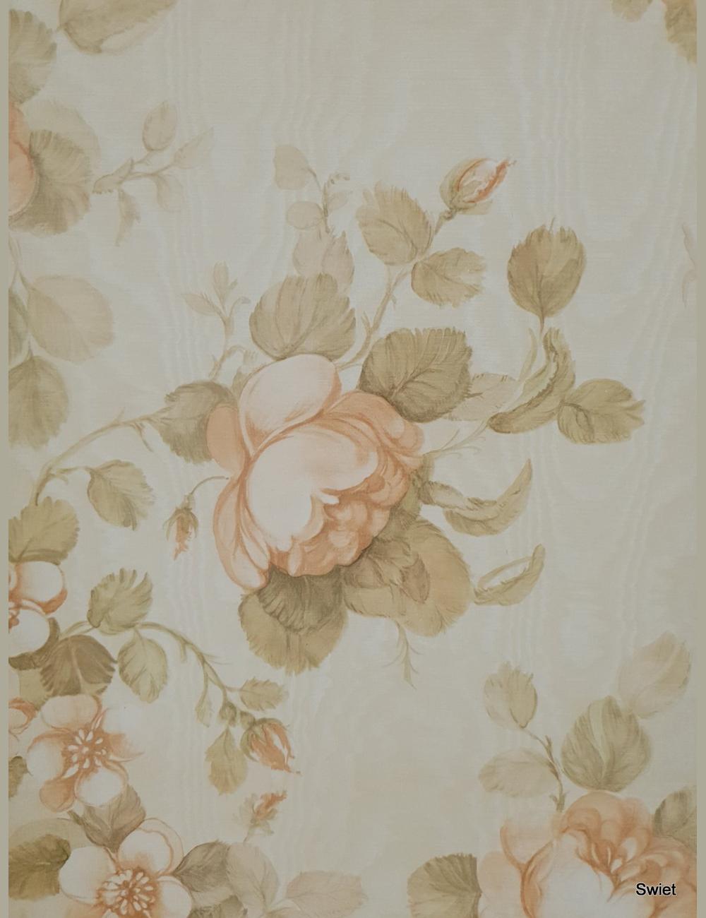 Roos op beige moire