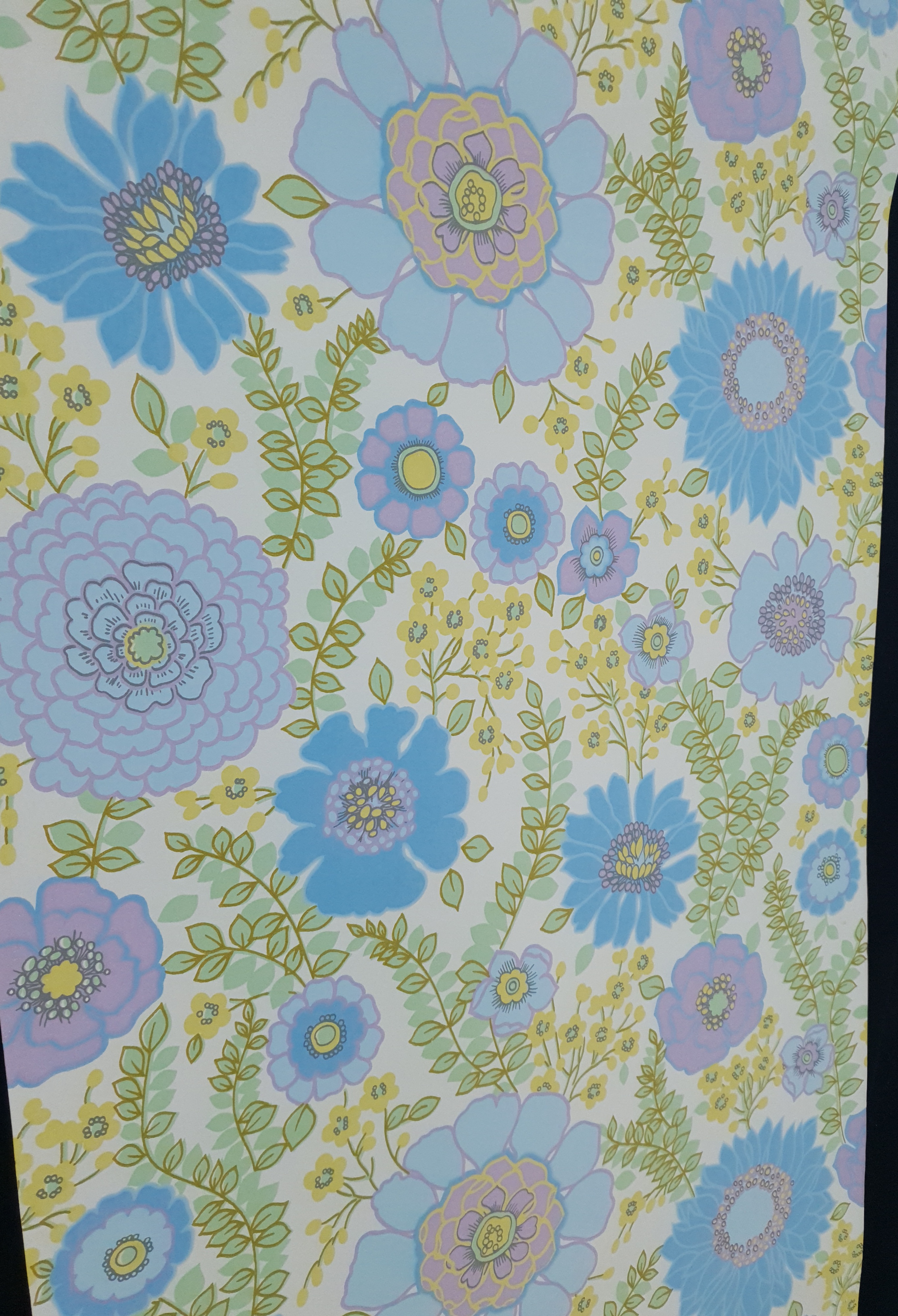Blauwgele bloemenprint