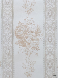 Barok bloemenbehang
