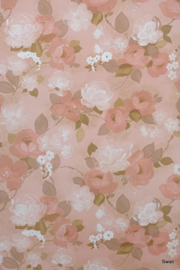 Roze bloemen behang