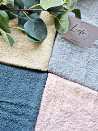 Cadeauset: Baby Badcape, Mutsje en Haarborstel met Naam
