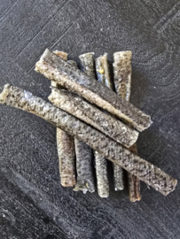Zalm forel rolletjes huid ca. 50 of 100 gram