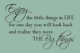 Enjoy the little things op canvas groen