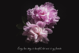 Every love story is beautiful - Canvas schilderij