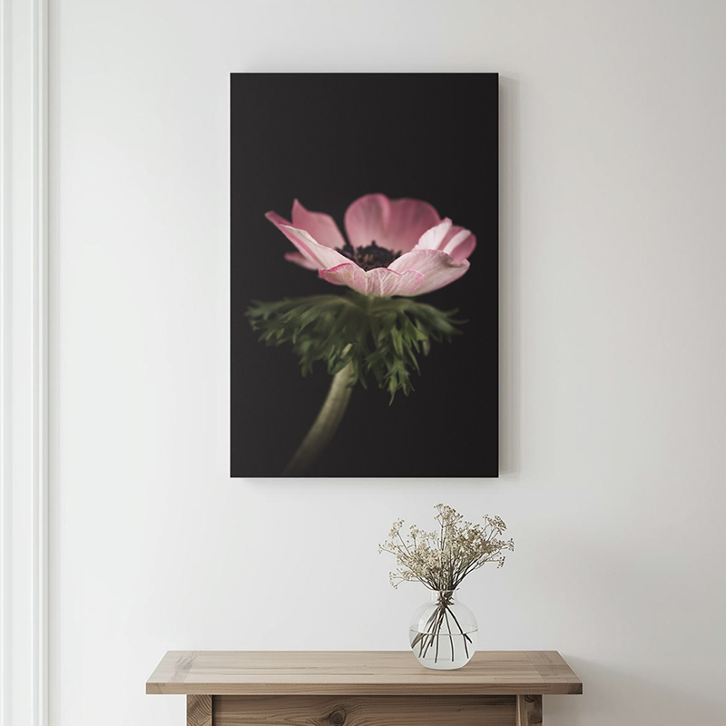 Anemoon op canvas aan de muur