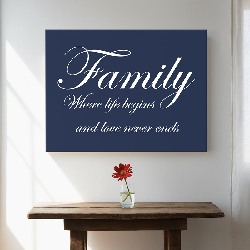 Tekst op canvas in de kleur nachtblauw in stijlvol interieur