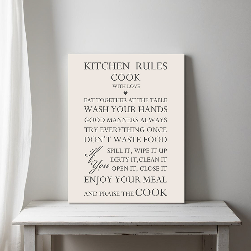 Tekst op canvas in de kleur beige met donkergrijze letters