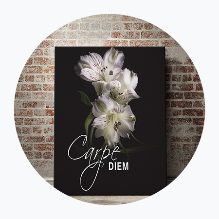 Bloemen en tekst op canvas
