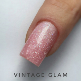 Vintage glam