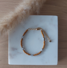 Honey Stone