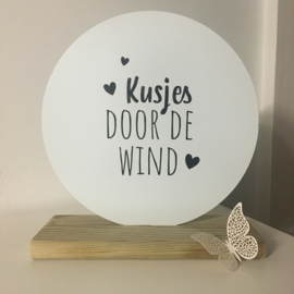 Muurcirkel "Kusjes door de wind"